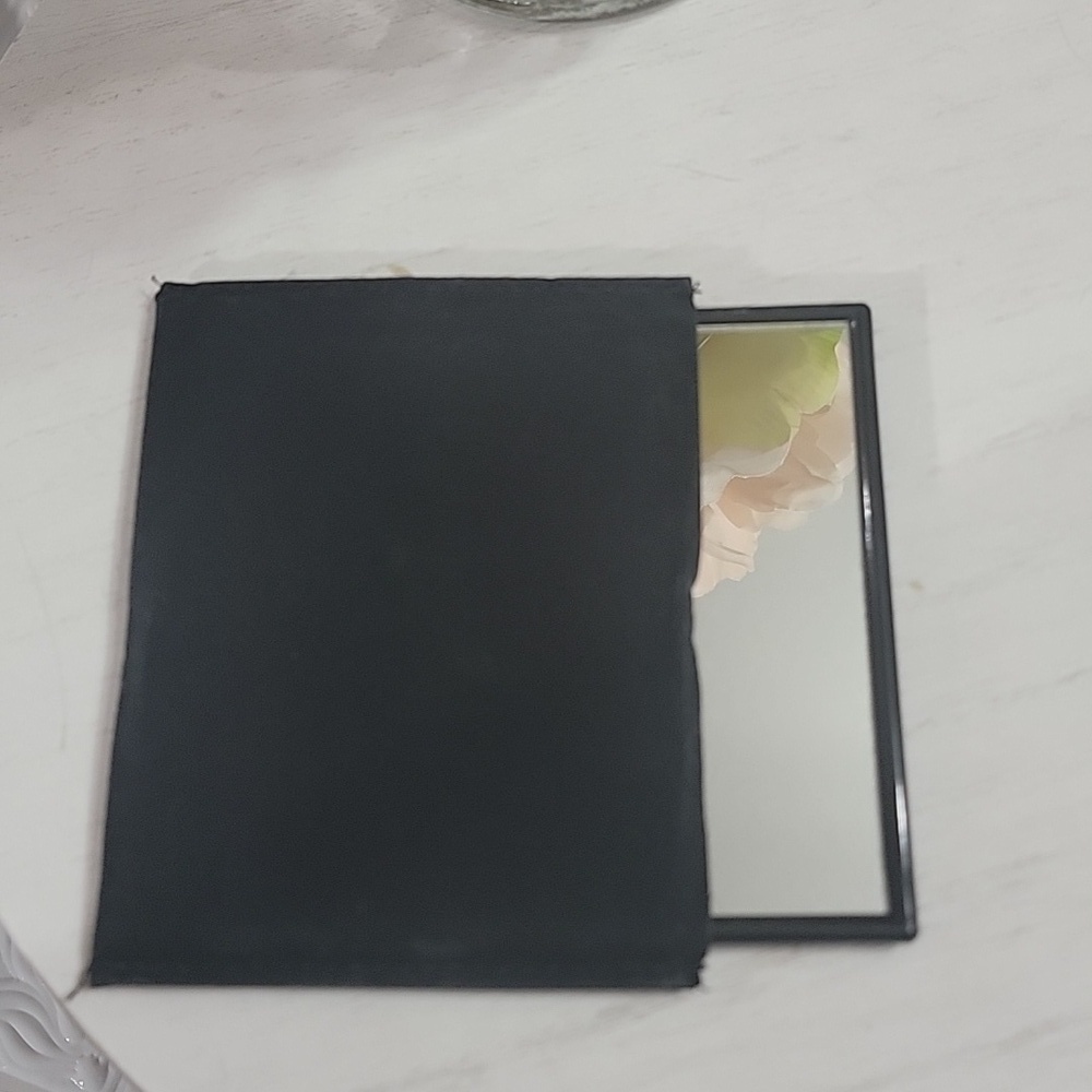 Bottega Veneta Compact Mirror - Picture 5 of 6